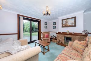 Sitting Room- click for photo gallery